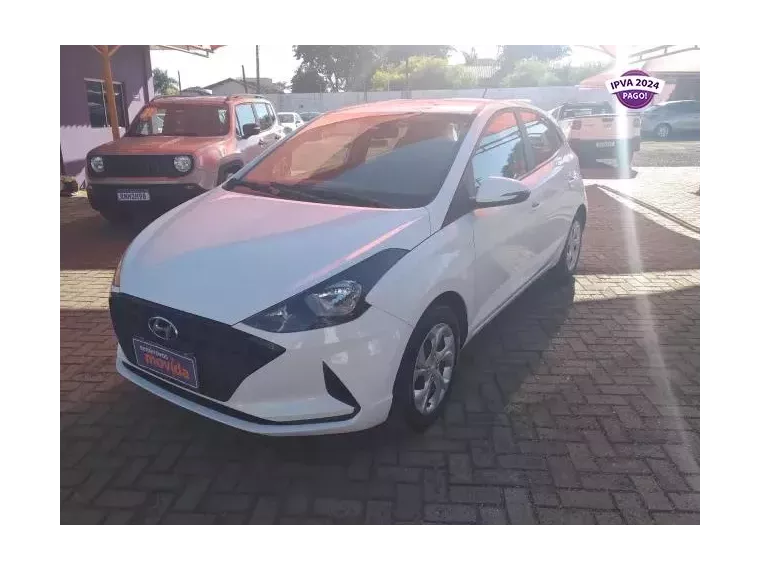 Hyundai HB20S Branco 4