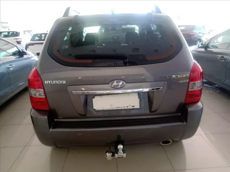 Hyundai Tucson Cinza 2