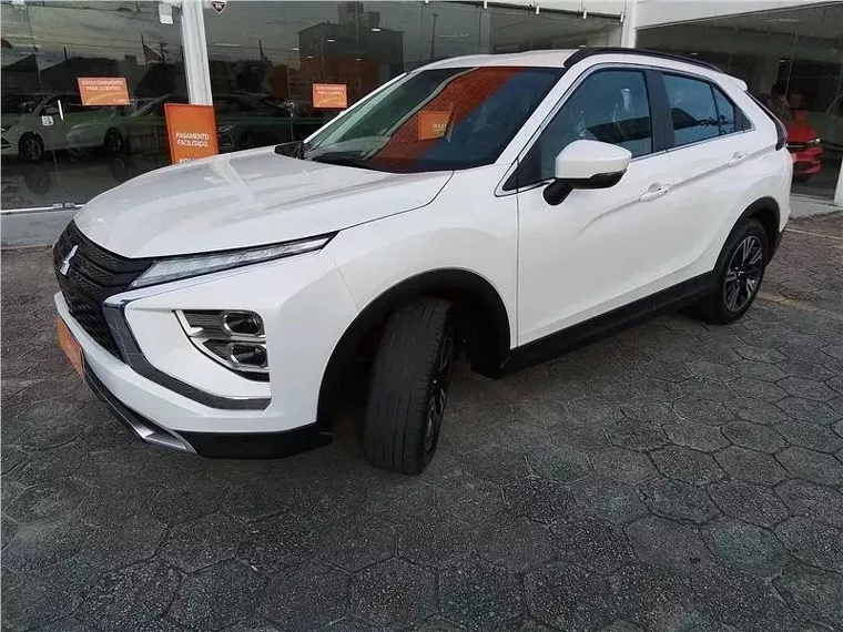 Mitsubishi Eclipse Cross Branco 6