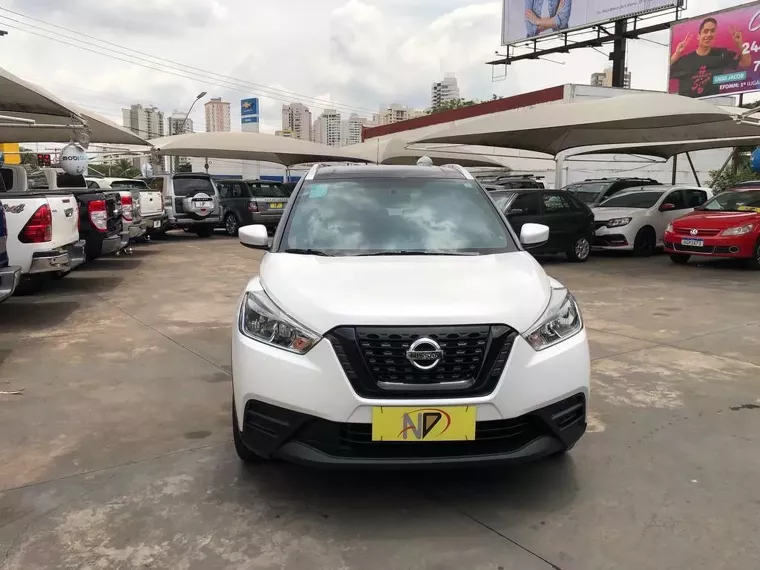 Nissan Kicks Branco 9