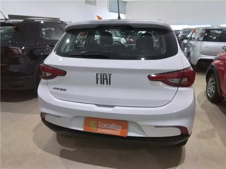 Fiat Argo Branco 2