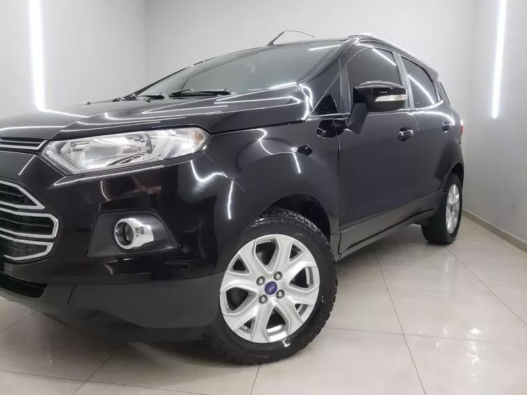 Ford Ecosport Preto 11