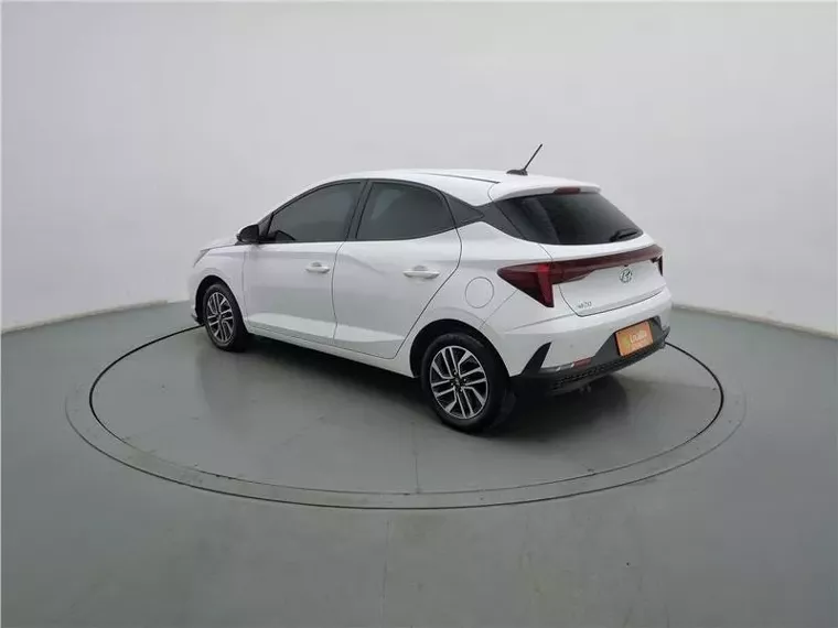 Hyundai HB20 Branco 15