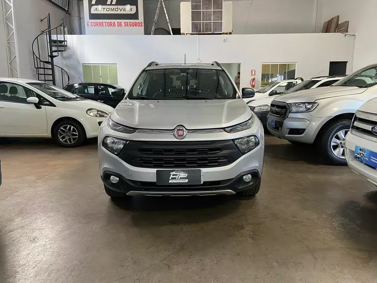 Fiat Toro Prata 4