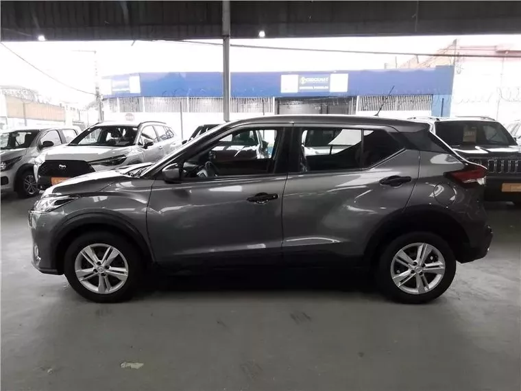 Nissan Kicks Cinza 7