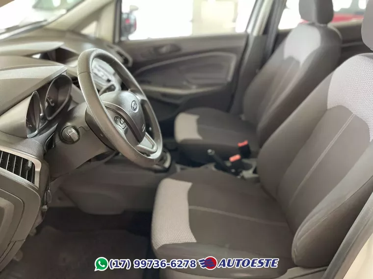 Ford Ecosport Branco 8