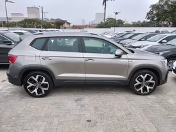 Volkswagen Taos