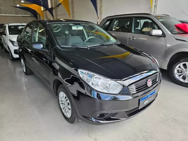 Fiat Grand Siena Preto 14