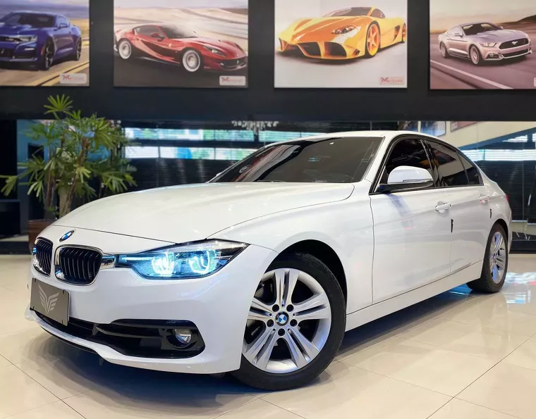 BMW 320i Branco 10