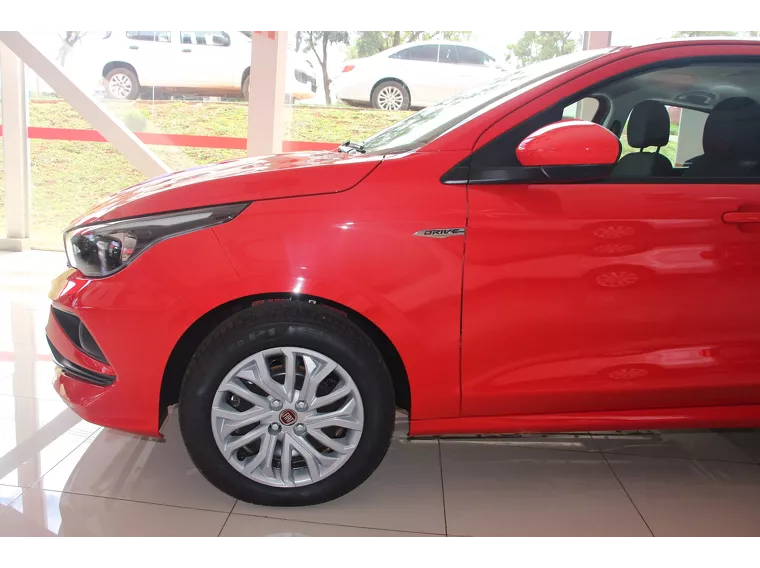 Fiat Cronos Vermelho 1