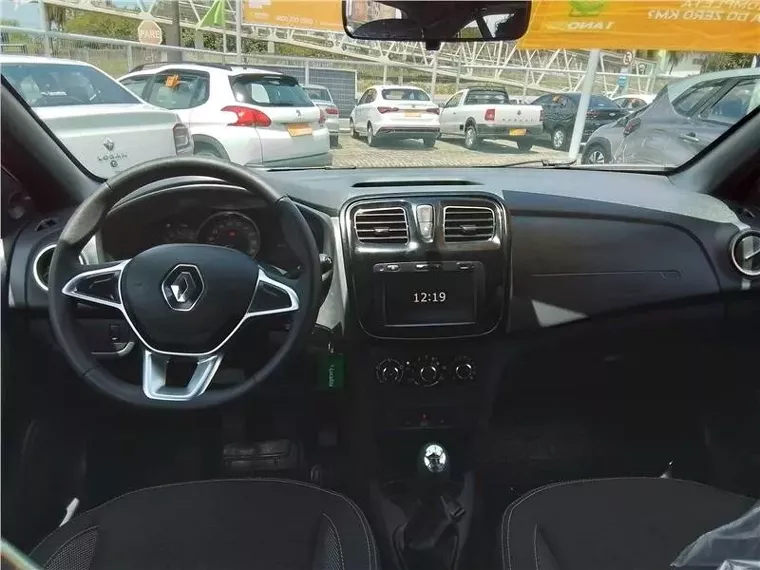 Renault Sandero Branco 1