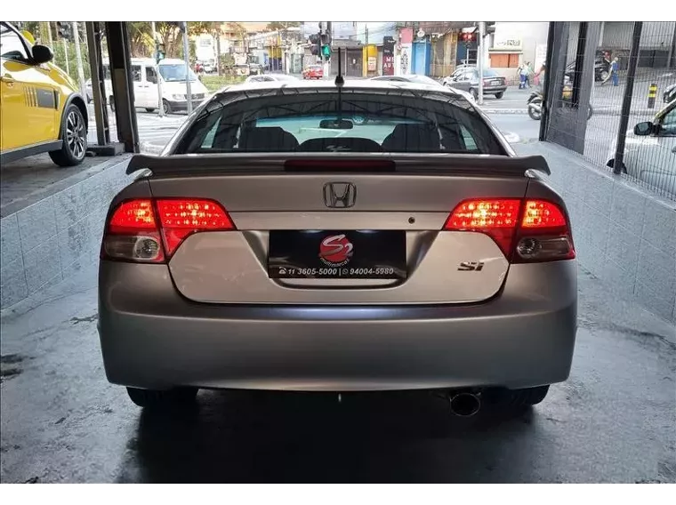 Honda Civic Prata 13