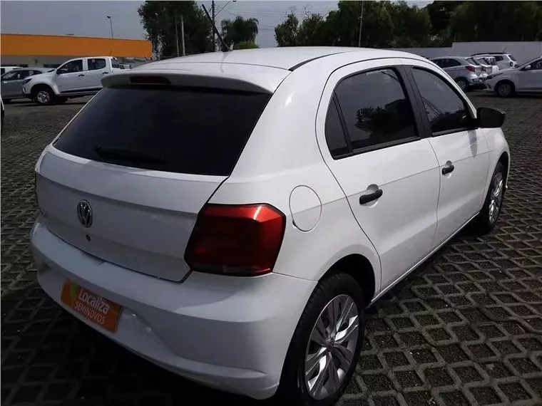 Volkswagen Gol Branco 6