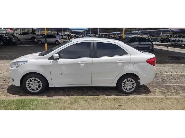 Ford KA + Branco 13