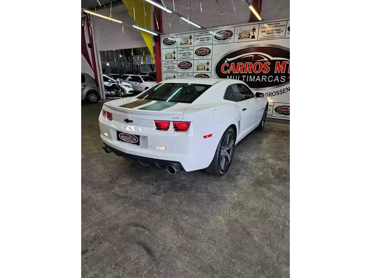 Chevrolet Camaro Branco 19