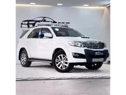 Toyota Hilux SW4