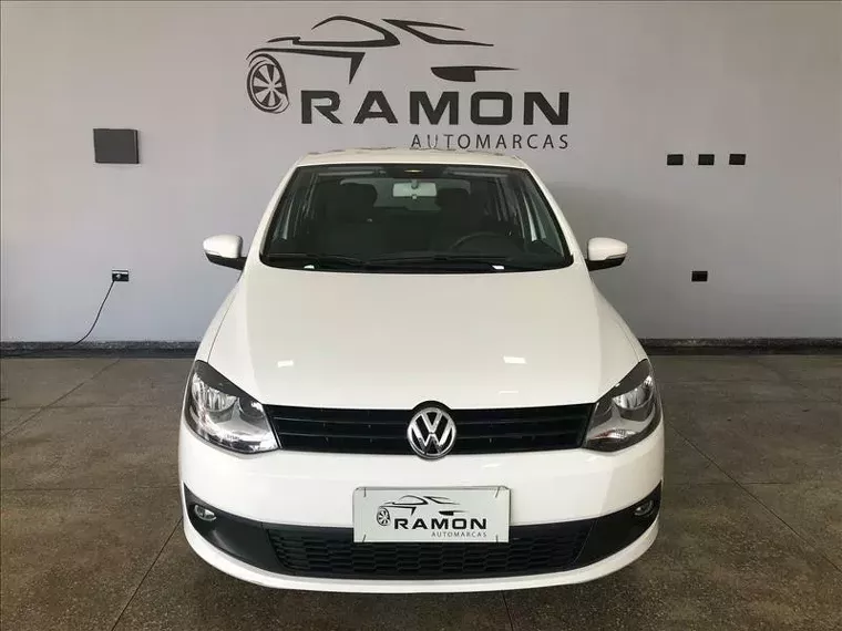 Volkswagen Fox Branco 8