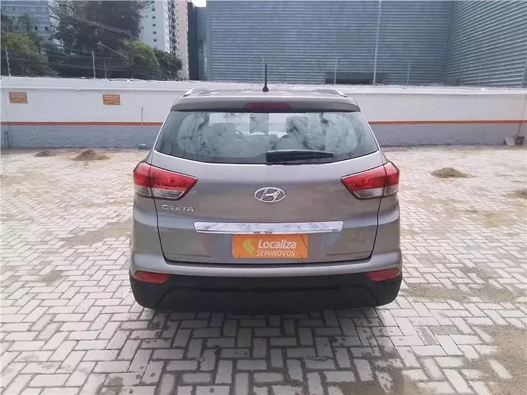 Hyundai Creta Prata 4