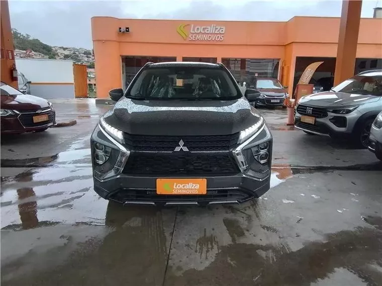 Mitsubishi Eclipse Cross Cinza 6