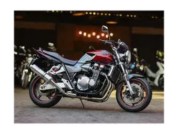 CB 1300