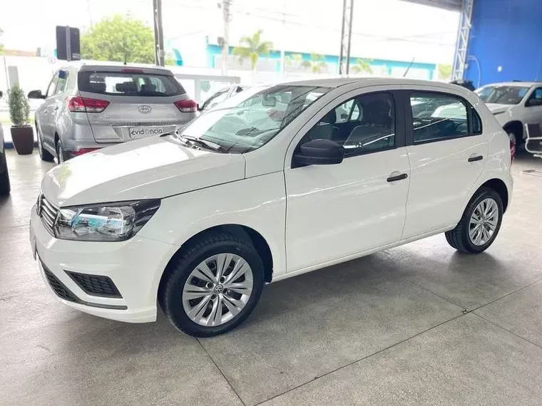 Volkswagen Gol Branco 8