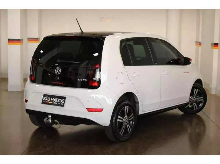 Volkswagen UP Branco 4