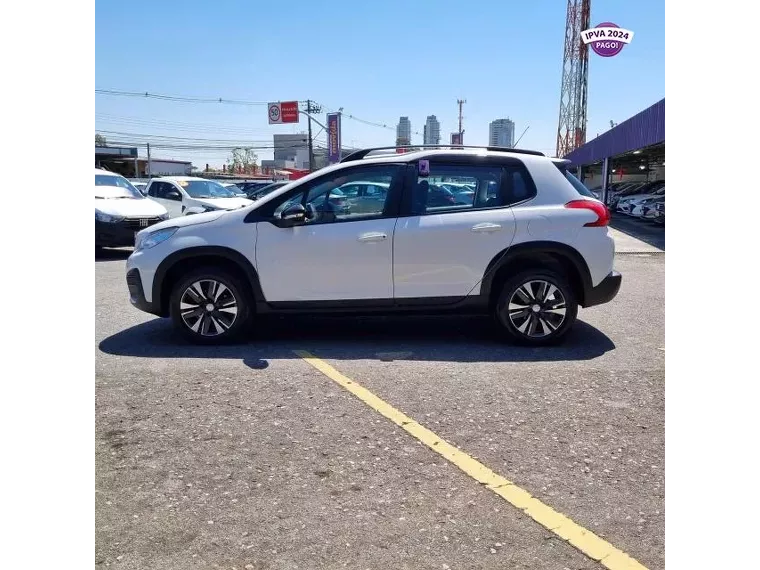 Peugeot 2008 Branco 7