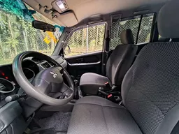 Mitsubishi Pajero TR4