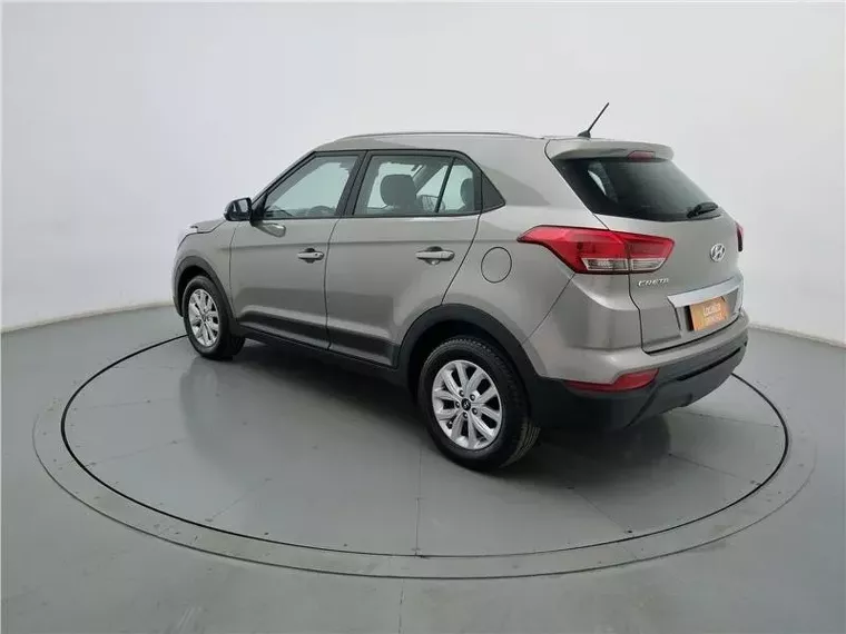 Hyundai Creta Prata 6