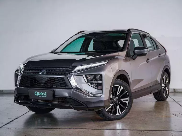 Mitsubishi Eclipse Cross Cinza 3