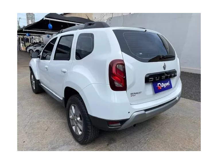 Renault Duster Branco 15