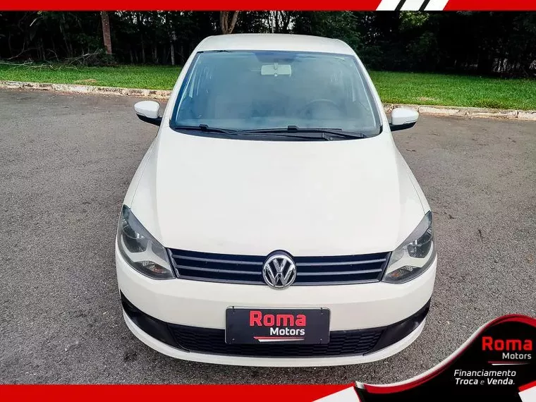 Volkswagen Fox Branco 12