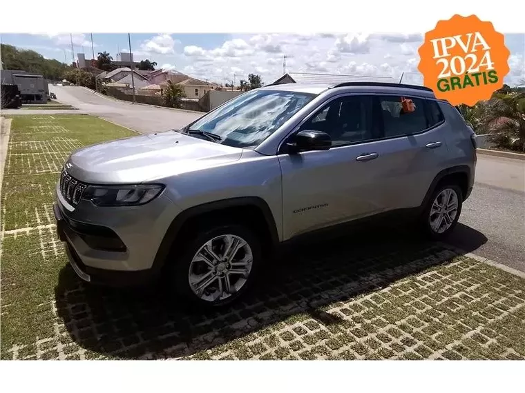 Jeep Compass Prata 11