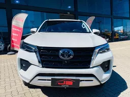 Toyota Hilux SW4