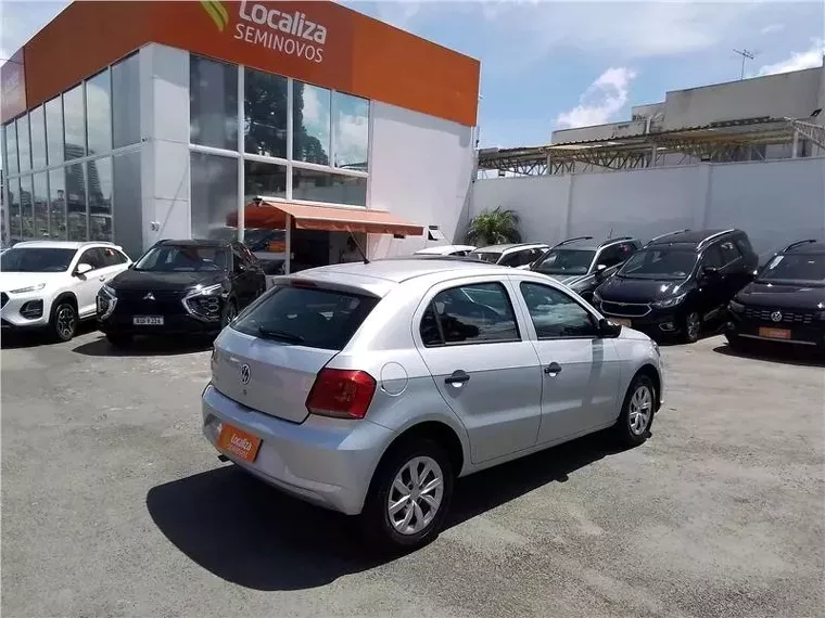 Volkswagen Gol Prata 19