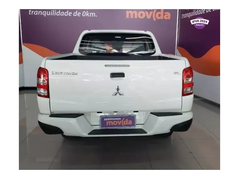 Mitsubishi L200 Branco 2