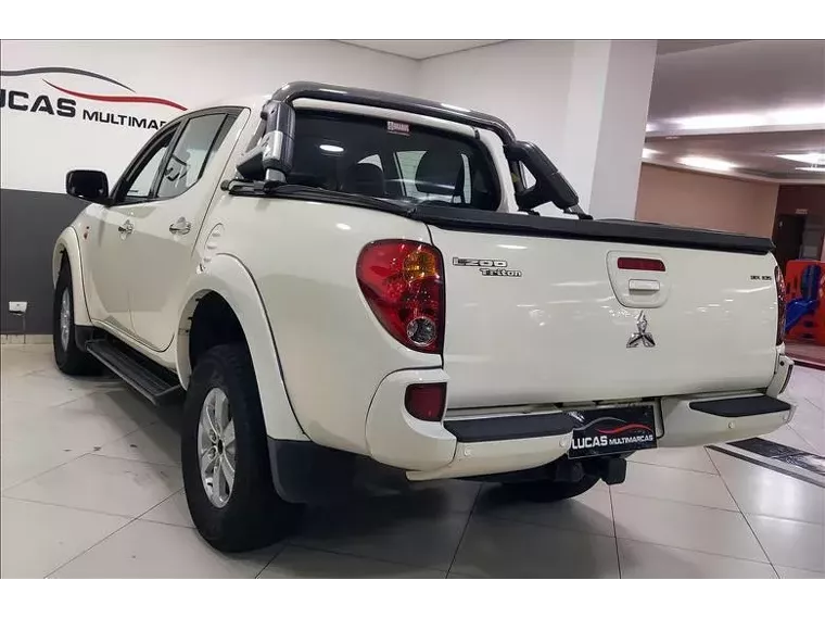 Mitsubishi L200 Triton Branco 4