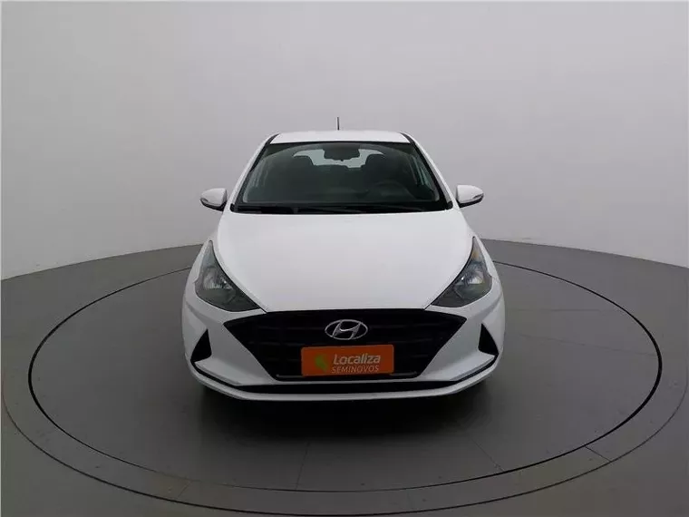 Hyundai HB20 Branco 13