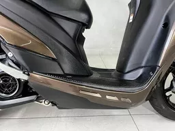 Yamaha Fluo