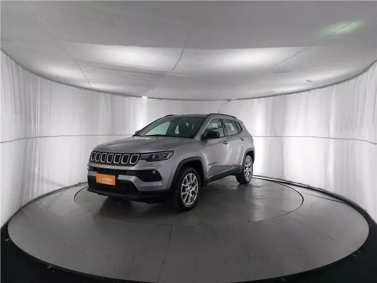 Jeep Compass Prata 17