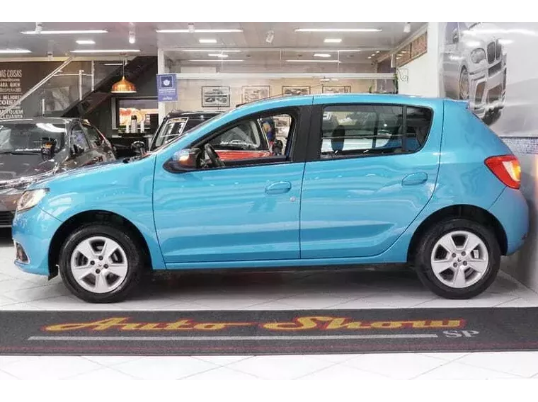 Renault Sandero Azul 18