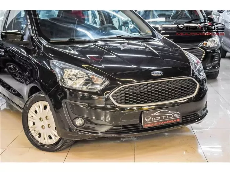 Ford KA Preto 17