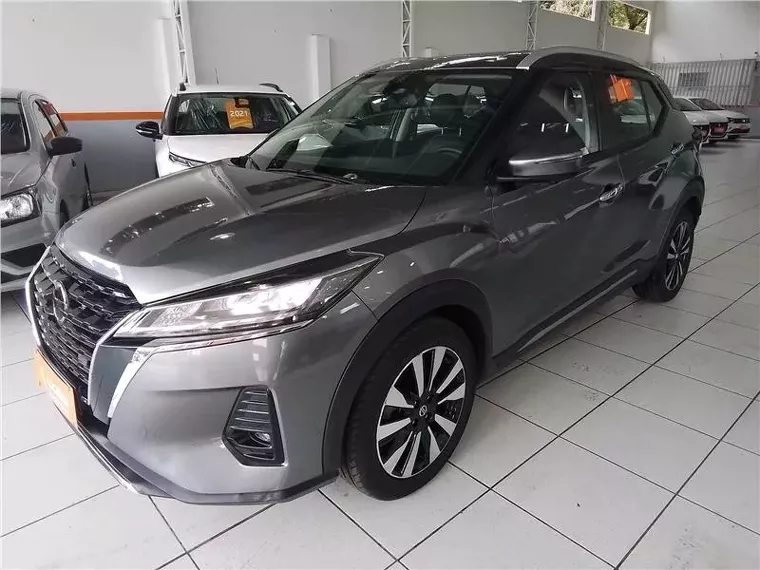 Nissan Kicks Cinza 12