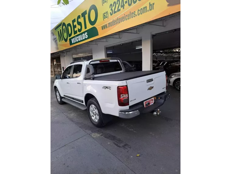 Chevrolet S10 Branco 8