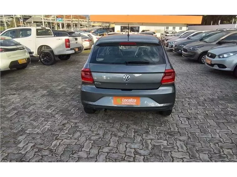 Volkswagen Gol Cinza 6