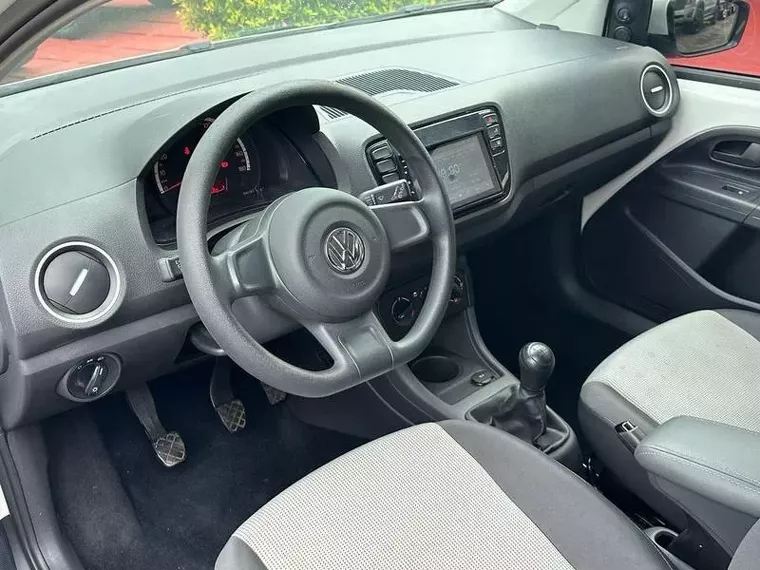 Volkswagen UP Branco 8