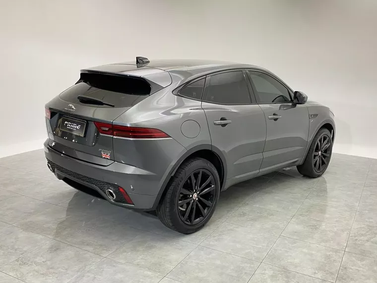 Jaguar E-pace  Cinza 14