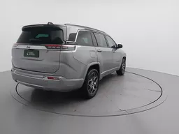Jeep Commander