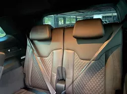Jeep Commander