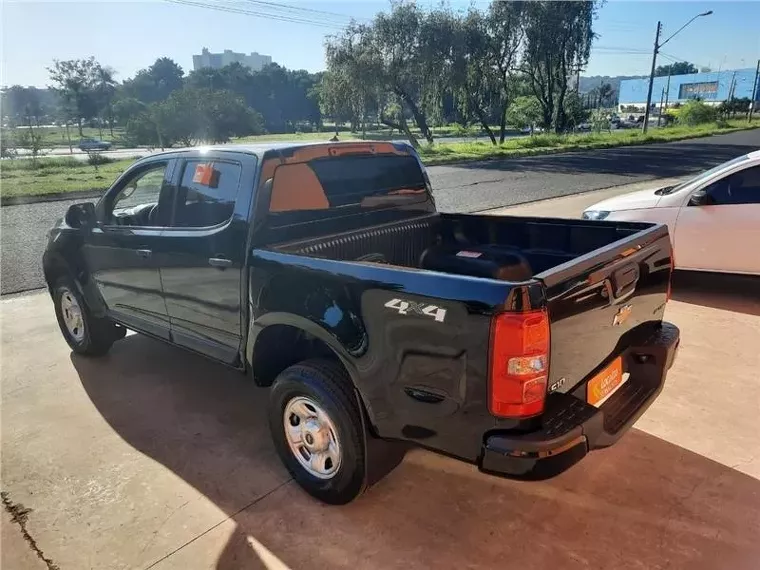 Chevrolet S10 Preto 7